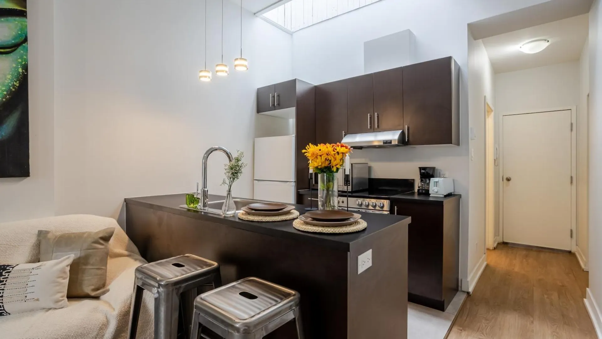 Cute Studio On Bishop - Hot Spot Dtown Mtl Zw3 Montreal